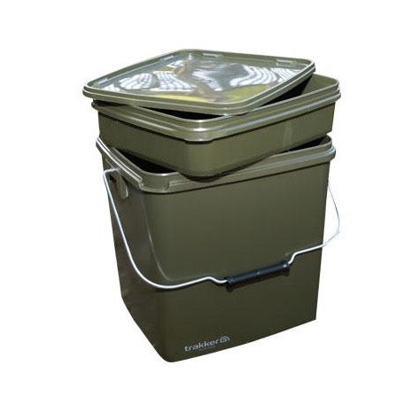 Trakker 13Ltr Olive Square Bucket Inc Tray