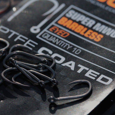 Guru Super MWG Hooks - Vale Royal Angling Centre