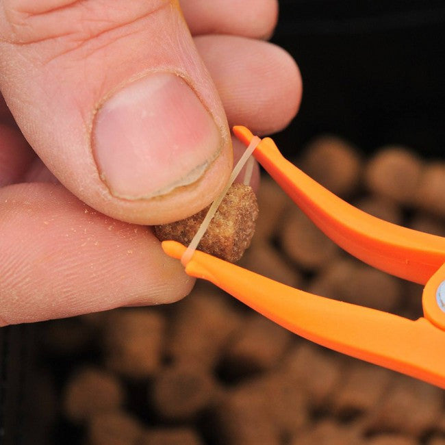 Guru Pellet Pliers - Vale Royal Angling Centre